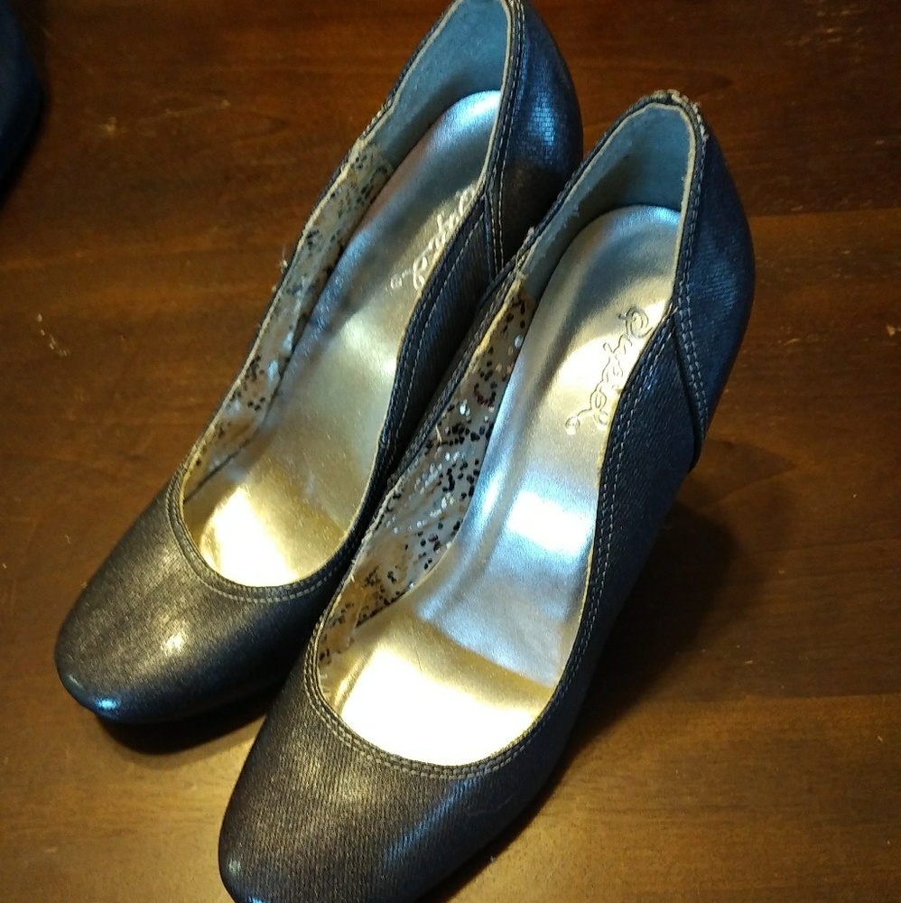 Silver/Grey Qupid Chunky Heels